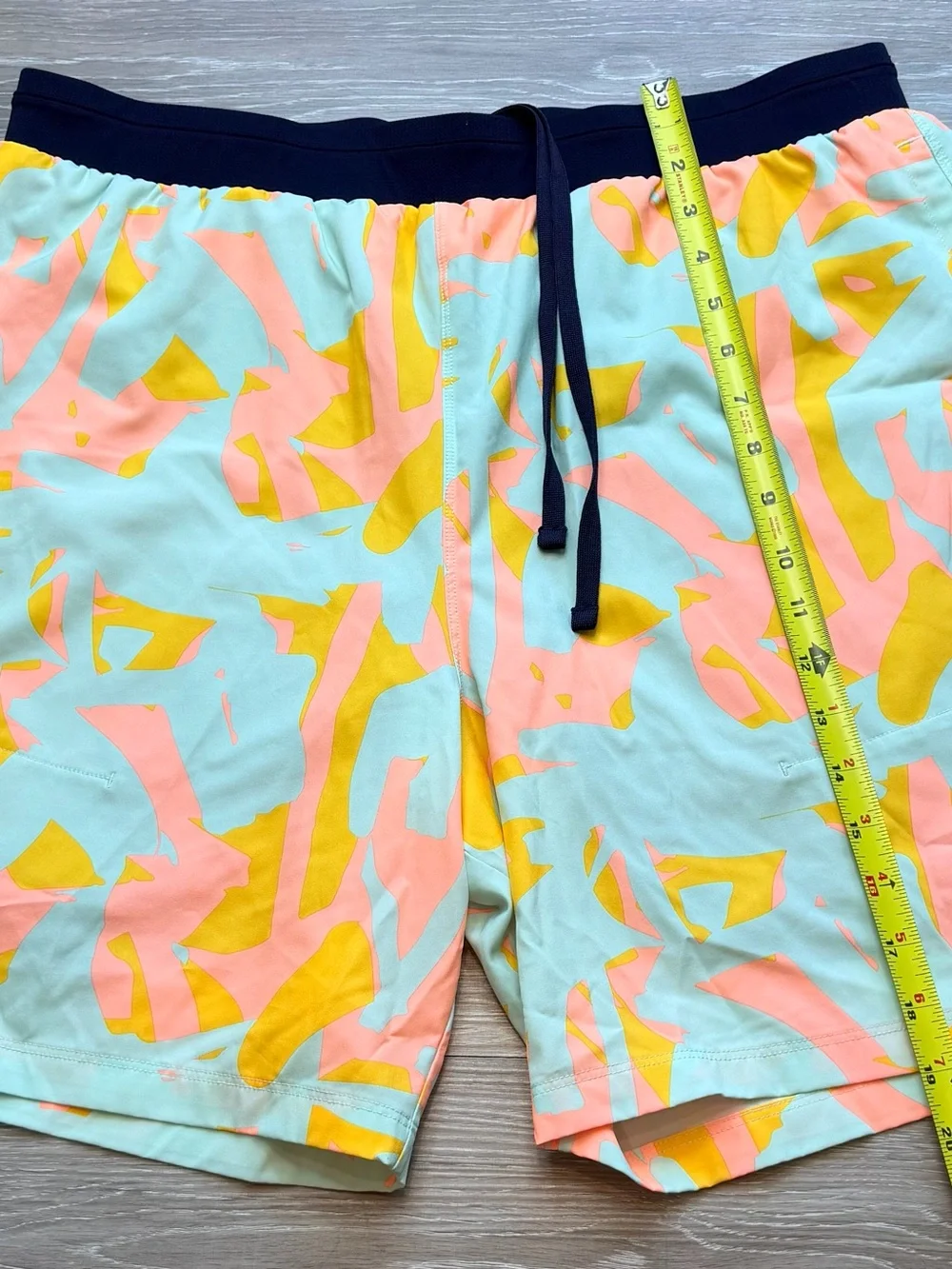 Fabletics Men's Abstract Athletic Shorts in Mint, Coral & Gold